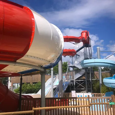 Parque de vacaciones Mobil Dans Un Camping *